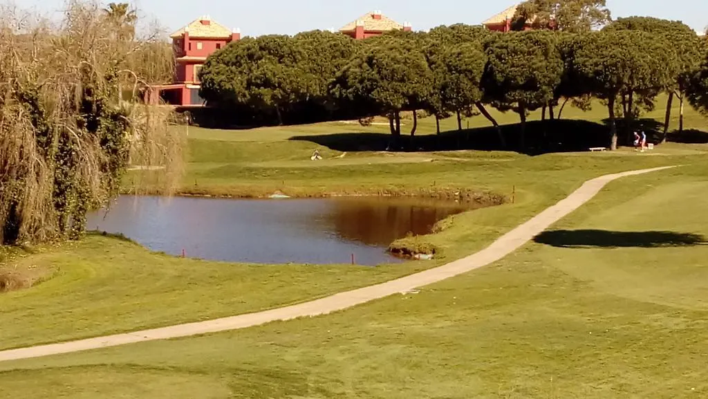 Alcaravan 32 Islantilla 0*,  Spain